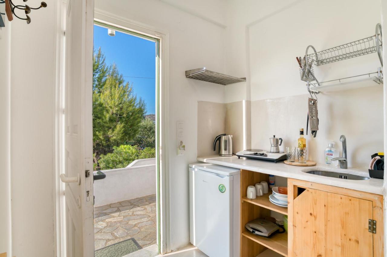 Dahlia Apartments And Studios Alikí Esterno foto