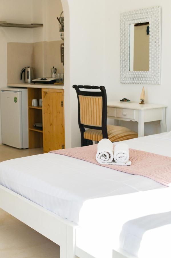 Dahlia Apartments And Studios Alikí Esterno foto