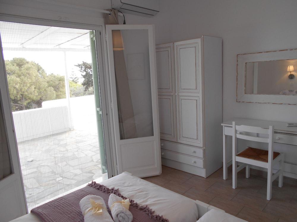 Dahlia Apartments And Studios Alikí Esterno foto